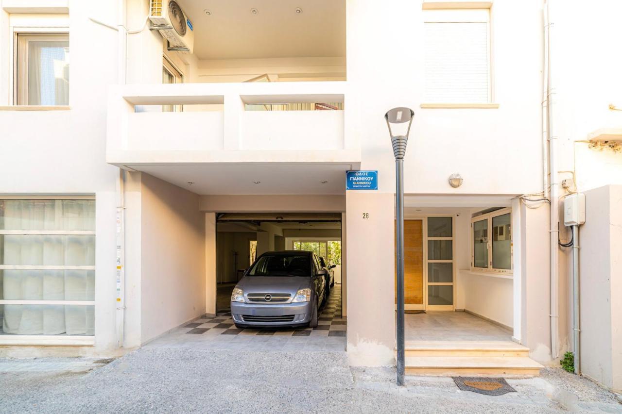 Luxury Town Center Suite Apt A2 Ираклион Экстерьер фото